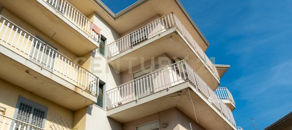 Apartamento de 2 dormitorios en Aci Catena, Italy No. 125336 31
