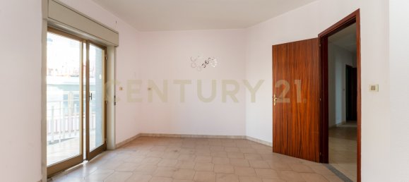 Apartamento de 2 dormitorios en Aci Catena, Italy No. 125336 33
