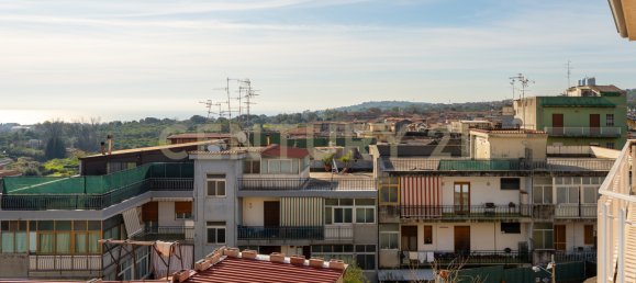 Apartamento de 2 dormitorios en Aci Catena, Italy No. 125336 45