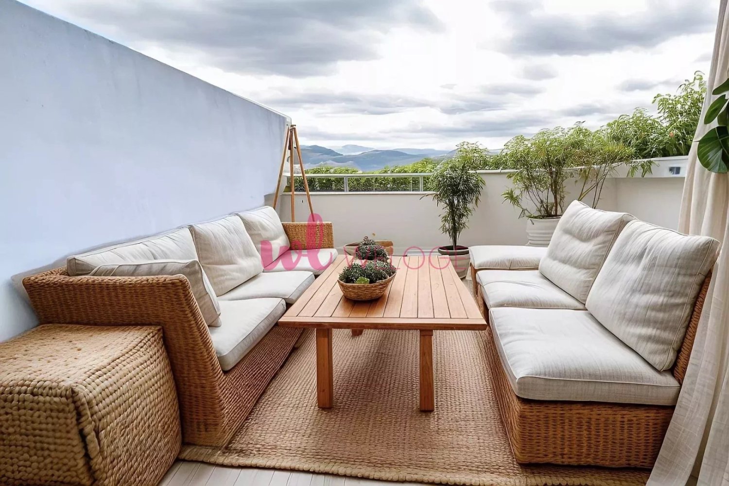 4 bedrooms Duplex in Bordeaux, France No. 97390