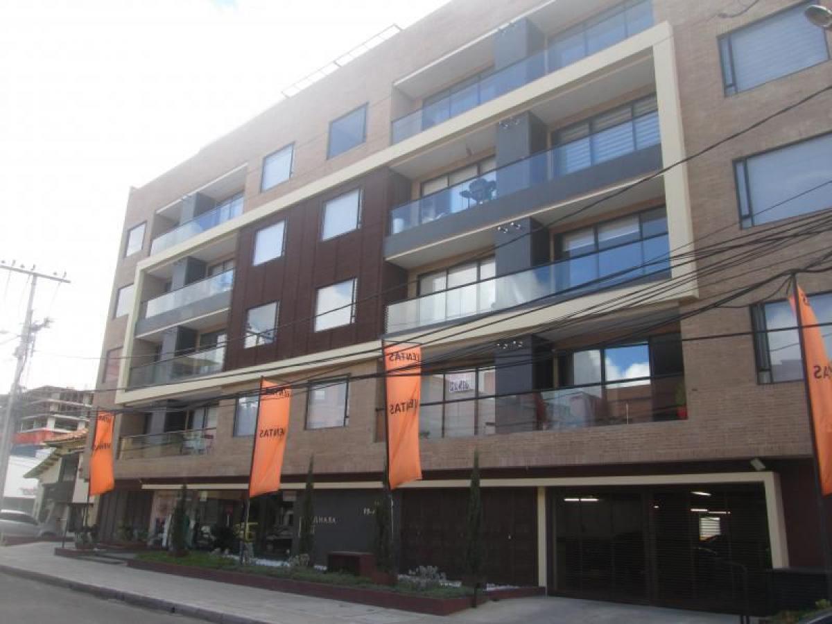 2 bedrooms House in Bogota, Colombia No. 12568