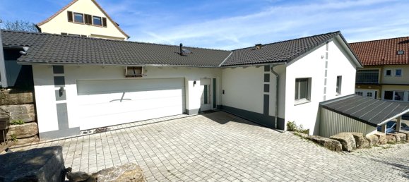 Таунхаус с 10 комнатами в Neustadt an der Aisch, Германия № 4027 2