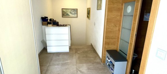 Таунхаус с 10 комнатами в Neustadt an der Aisch, Германия № 4027 4