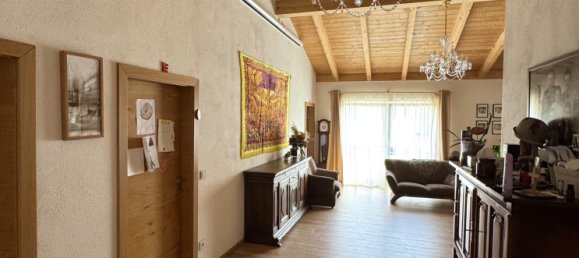 Таунхаус с 10 комнатами в Neustadt an der Aisch, Германия № 4027 6