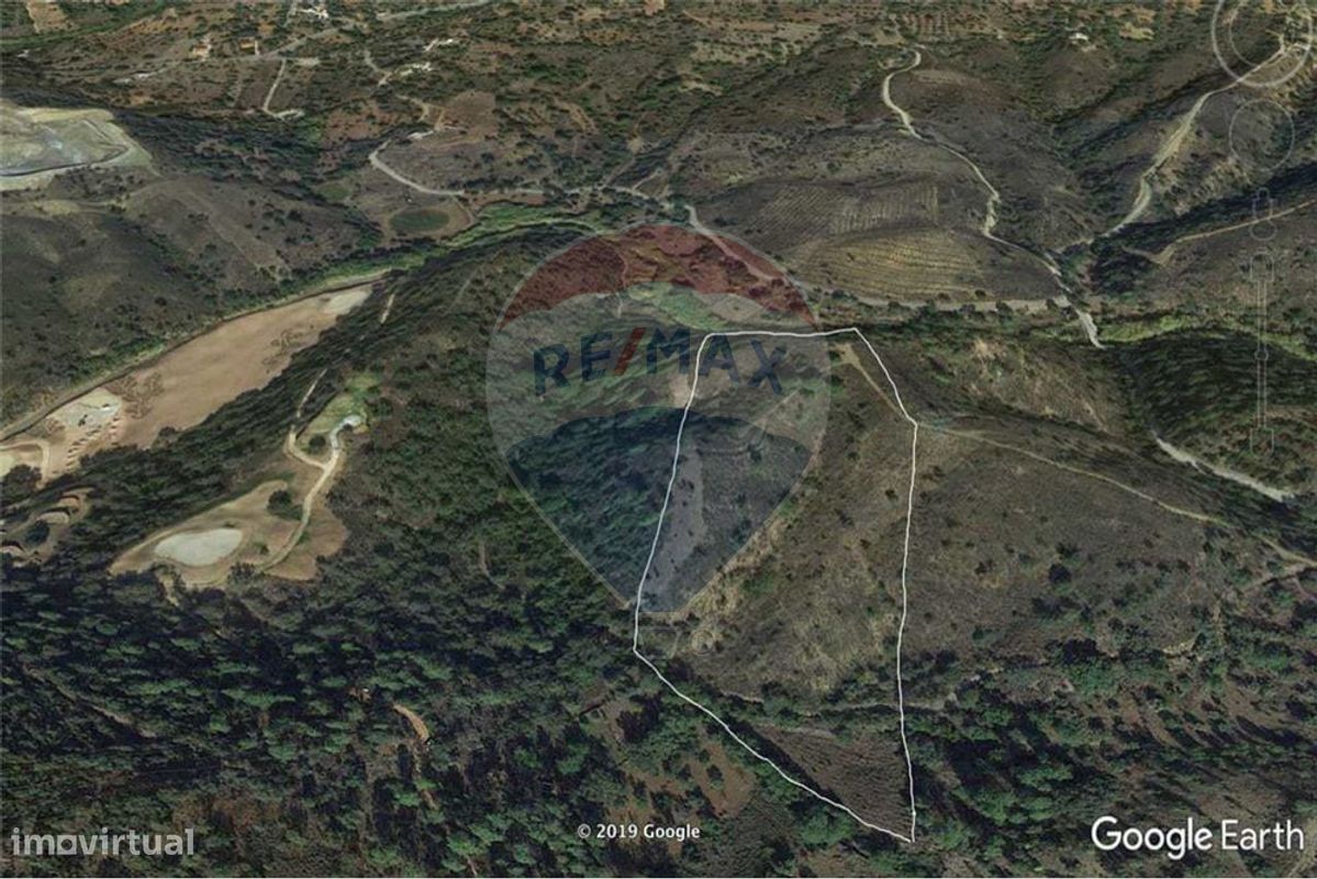18300m² Land in Loule, Portugal No. 39324