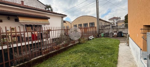 Apartamento de 3 divisões em Paderno Dugnano, Italy N.º 41045 24