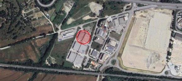578m² Warehouse in Corciano, Italy No. 370777 20