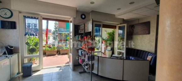 Escritório de 1 divisão em Vimodrone, Italy N.º 350920 4