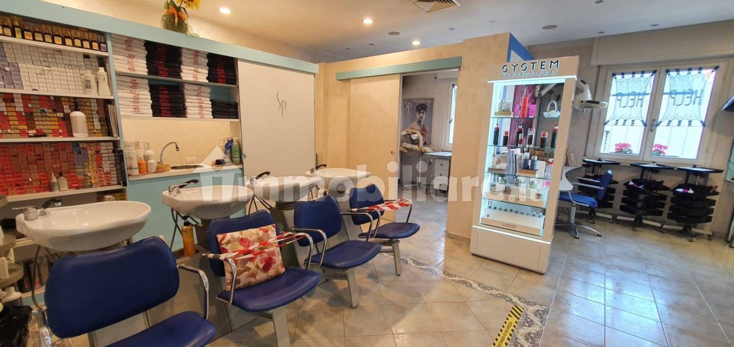 Escritório de 1 divisão em Vimodrone, Italy N.º 350920