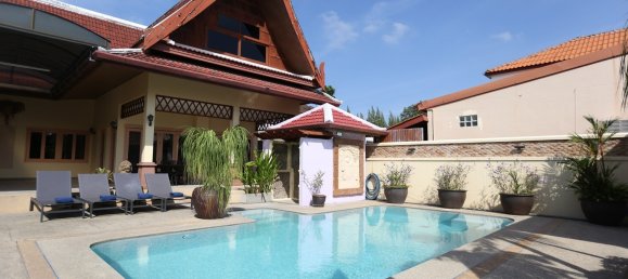 4 bedrooms Villa for sale in Pattaya, Chonburi, Eastern Thailand, Thailand № 81750 30