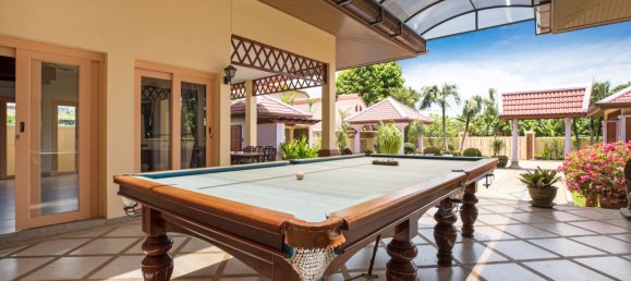4 bedrooms Villa for sale in Pattaya, Chonburi, Eastern Thailand, Thailand № 81750 16