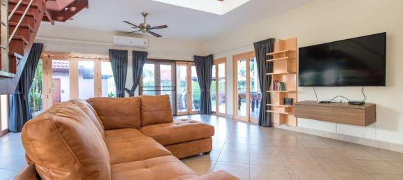 4 bedrooms Villa for sale in Pattaya, Chonburi, Eastern Thailand, Thailand № 81750 8