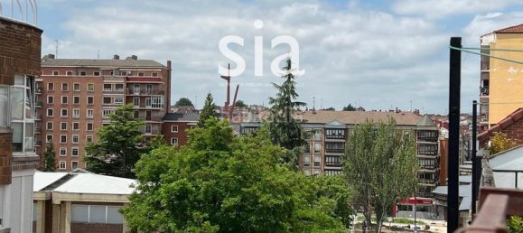 2 Schlafzimmer Penthouse in Vitoria-Gasteiz, Spain, Nr. 160395 2