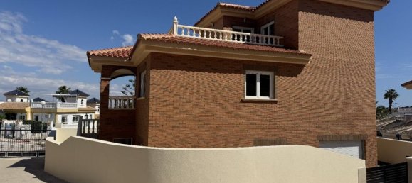 4 غرف نوم منزل في Ciudad Quesada, Spain رقم 176566 2