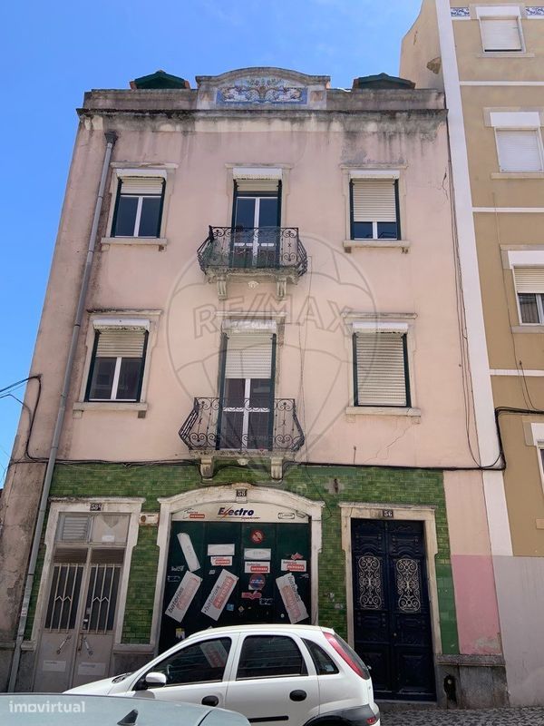 9 bedrooms Building in Lisbon, Portugal No. 87268