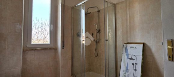 3 rooms Apartment in Folignano, Italy No. 237489 11