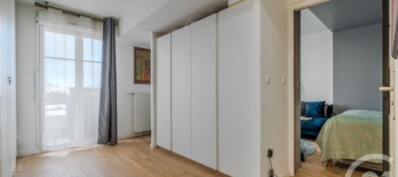 4 bedrooms Apartment in Chessy, France No. 163552 9