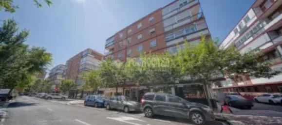 2 bedrooms Apartment in Valladolid, Spain No. 187810 10