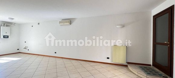 Квартира с 2 спальнями в Палаццоло суль Ольо, Италия № 250821 13