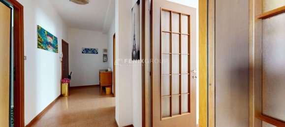 3 rooms Apartment in Milan, Italy No. 257721 8