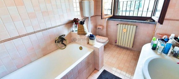 4 chambres Villa à Cesano Maderno, Italy No. 210570 27