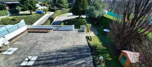 4 chambres Villa à Cesano Maderno, Italy No. 210570 18