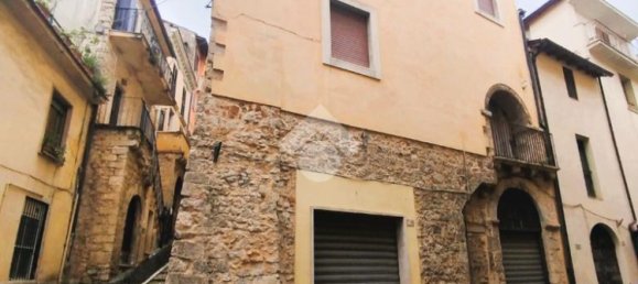 Квартира с 2 спальнями в Приверно, Италия № 77470 25