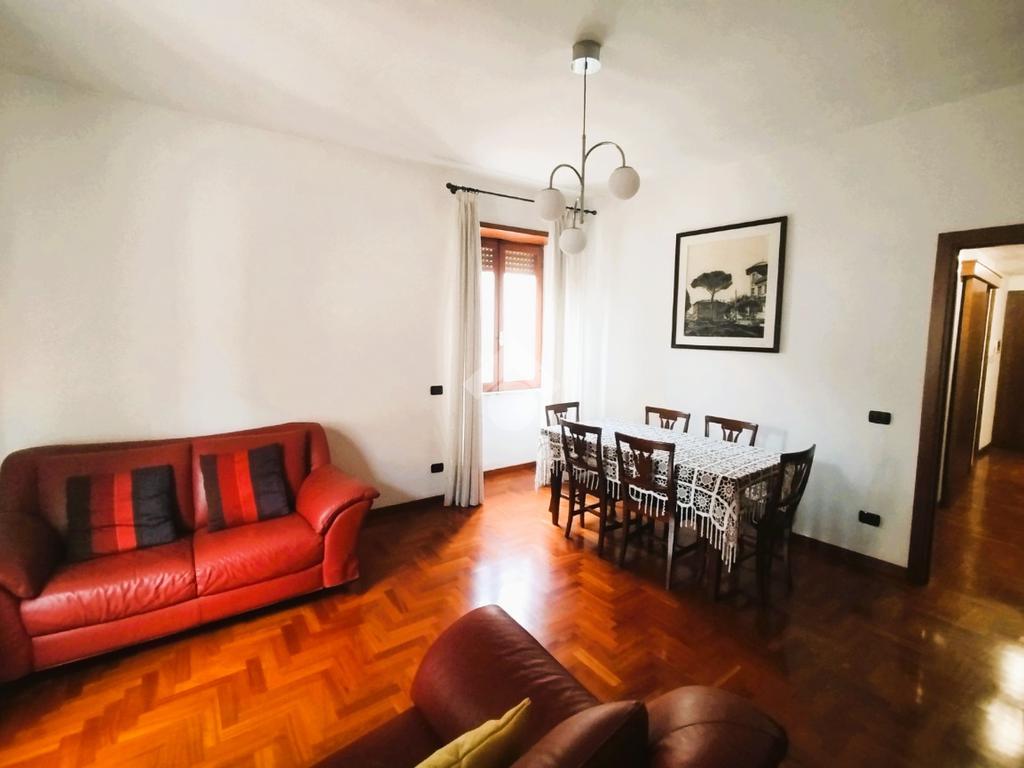 Квартира с 2 спальнями в Приверно, Италия № 77470