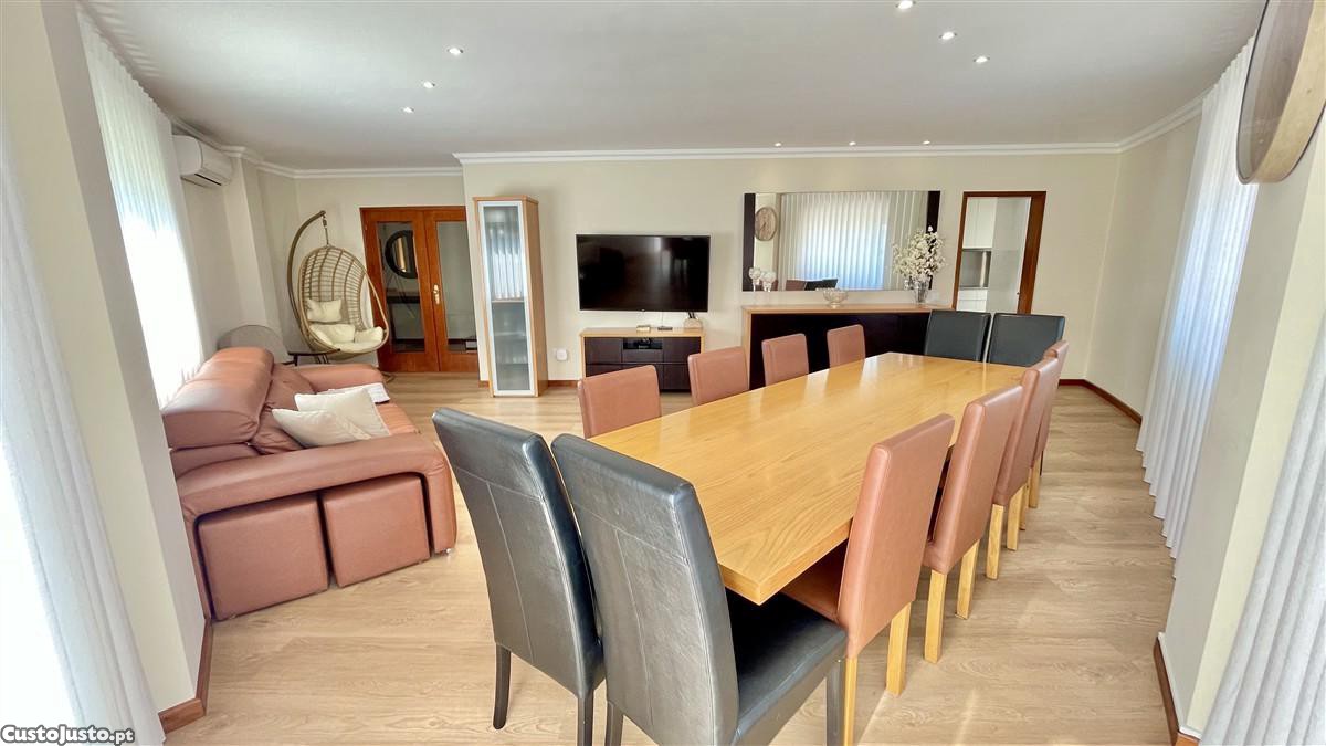 4 غرف نوم منزل في Povoa de Varzim, Portugal رقم 282748