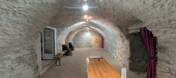 11-Zimmer Haus in Puy-de-Dome, France, Nr. 304999 4