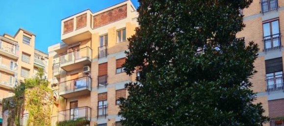 Apartamento de 1 dormitorio en Milan, Italy No. 244241 14
