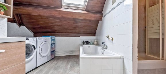 3 bedrooms Villa in Chambly, France No. 42215 7