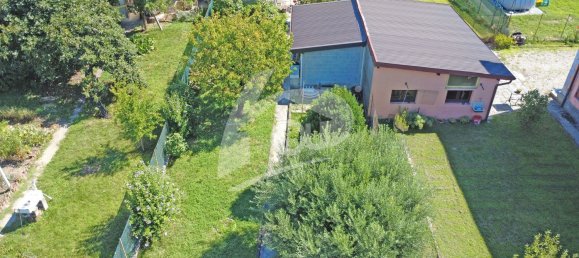 5غرفة منزل في Cocquio-Trevisago, Italy رقم 283252 45