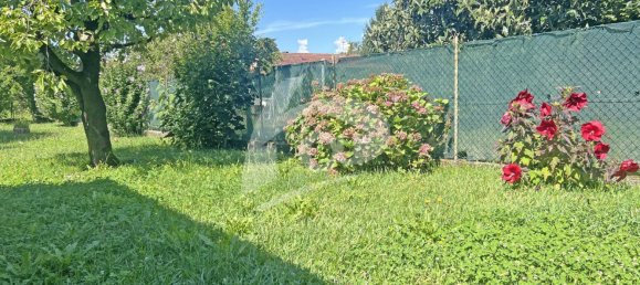 5غرفة منزل في Cocquio-Trevisago, Italy رقم 283252 7