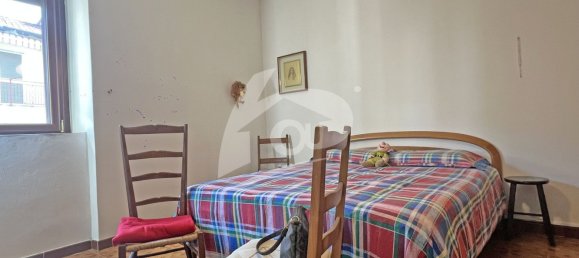 5غرفة منزل في Cocquio-Trevisago, Italy رقم 283252 41