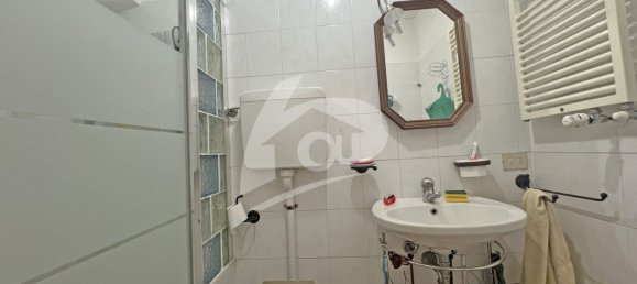 5غرفة منزل في Cocquio-Trevisago, Italy رقم 283252 10