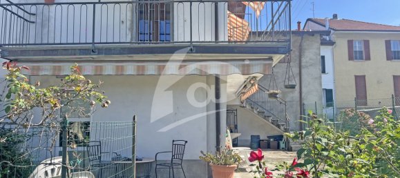 5غرفة منزل في Cocquio-Trevisago, Italy رقم 283252 3