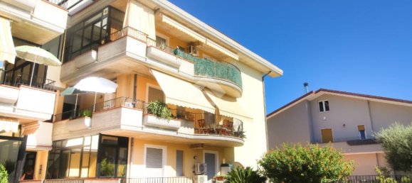 2 bedrooms Apartment in Martinsicuro, Italy No. 302244 2