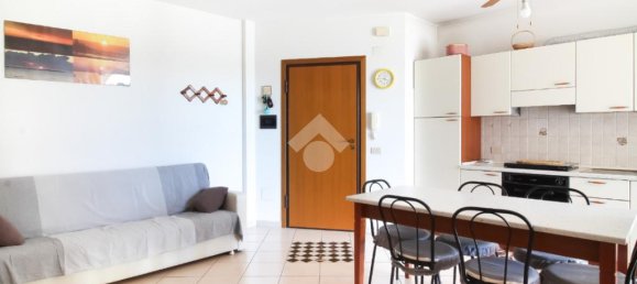 2 bedrooms Apartment in Martinsicuro, Italy No. 302244 7