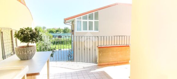 2 bedrooms Apartment in Martinsicuro, Italy No. 302244 9