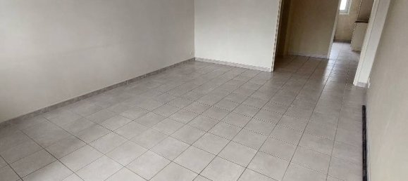 3 rooms Apartment in Tarbes, France No. 344011 5