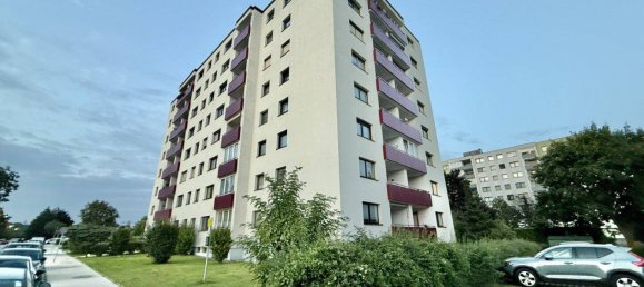 2-salle Appartement à St. Polten, Austria No. 229331 11