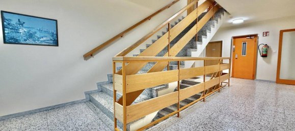 2-salle Appartement à St. Polten, Austria No. 229331 9