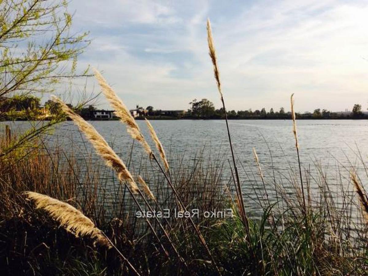  Land in Canelones, Uruguay No. 15385