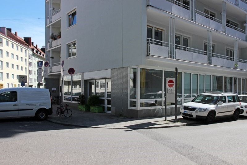 4 rooms Commercial property in Munich, Germany No. 193746