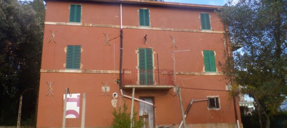8-Zimmer Villa in Perugia, Italy, Nr. 252030 2
