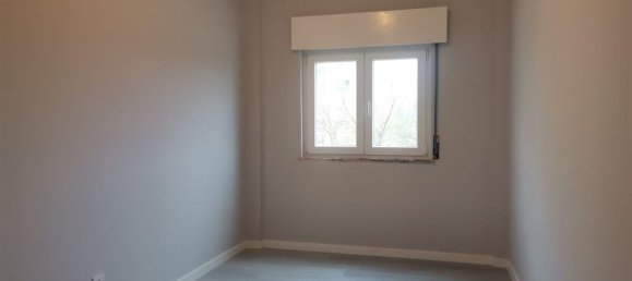 3 Schlafzimmer Wohnung in Loures, Portugal, Nr. 93503 8