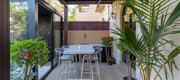 4 bedrooms Villa in Mudon, UAE No. 120698 9