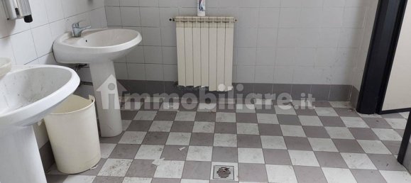 Entrepôt à Cesano Maderno, Italy 1205m² No. 316955 2