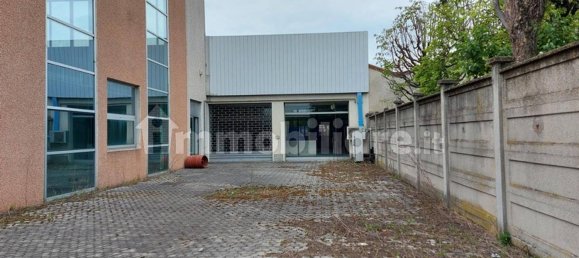 Entrepôt à Cesano Maderno, Italy 1205m² No. 316955 23